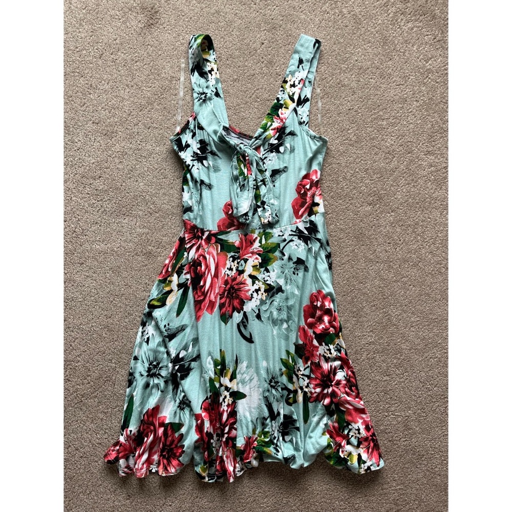 Mint green sleeveless summer dress